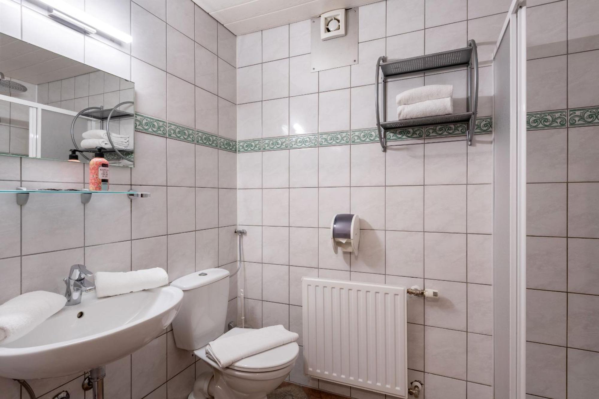 Alpenlodge, Ferienwohnung 14 Тирзее Екстериор снимка