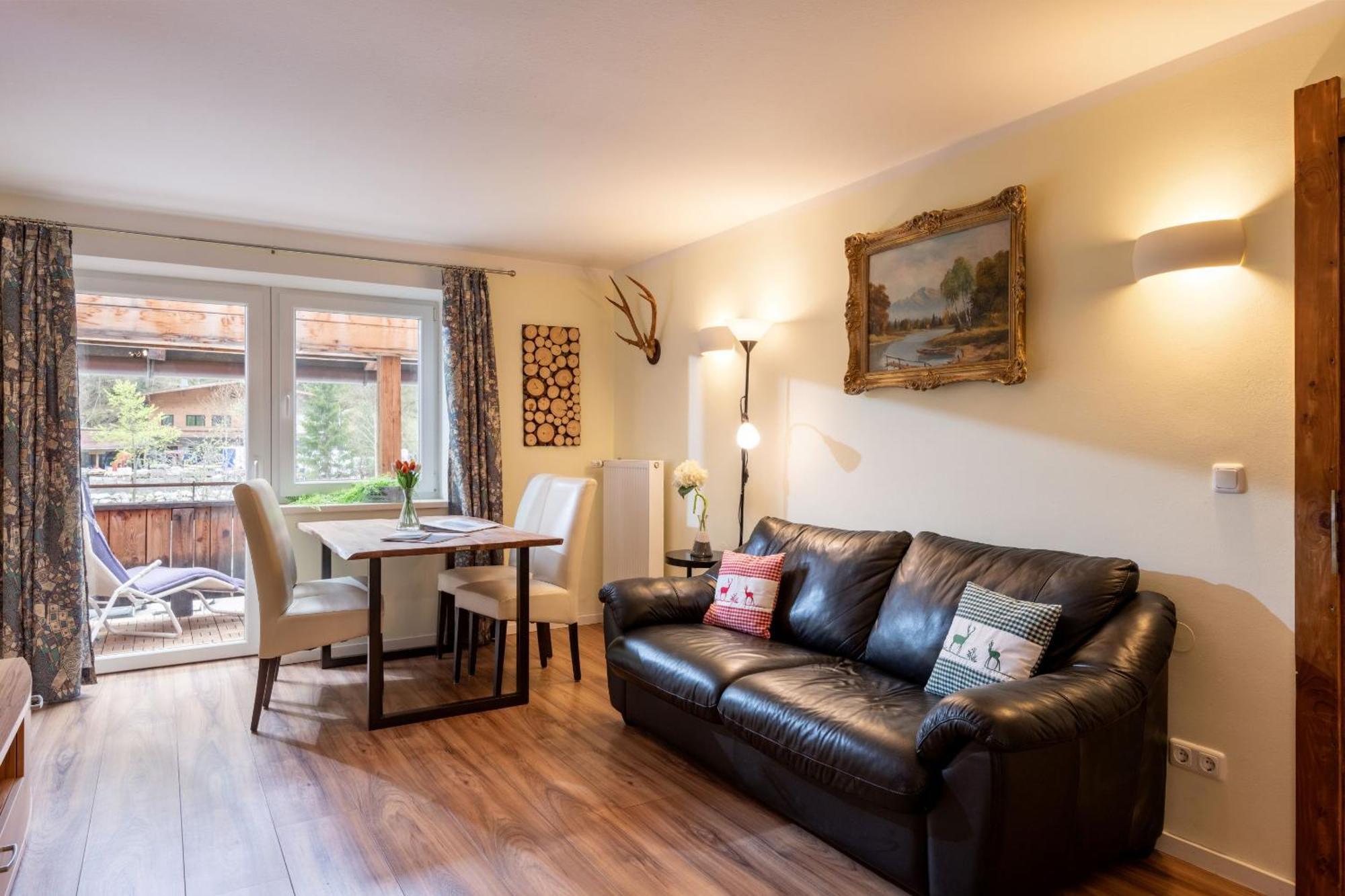 Alpenlodge, Ferienwohnung 14 Тирзее Екстериор снимка